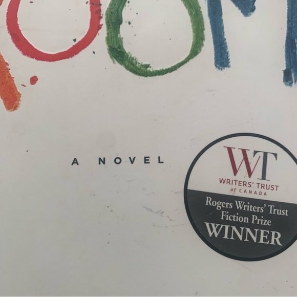 📚2/$12📚 Novel: Room by Emma Donoghue - Picture 3 of 4